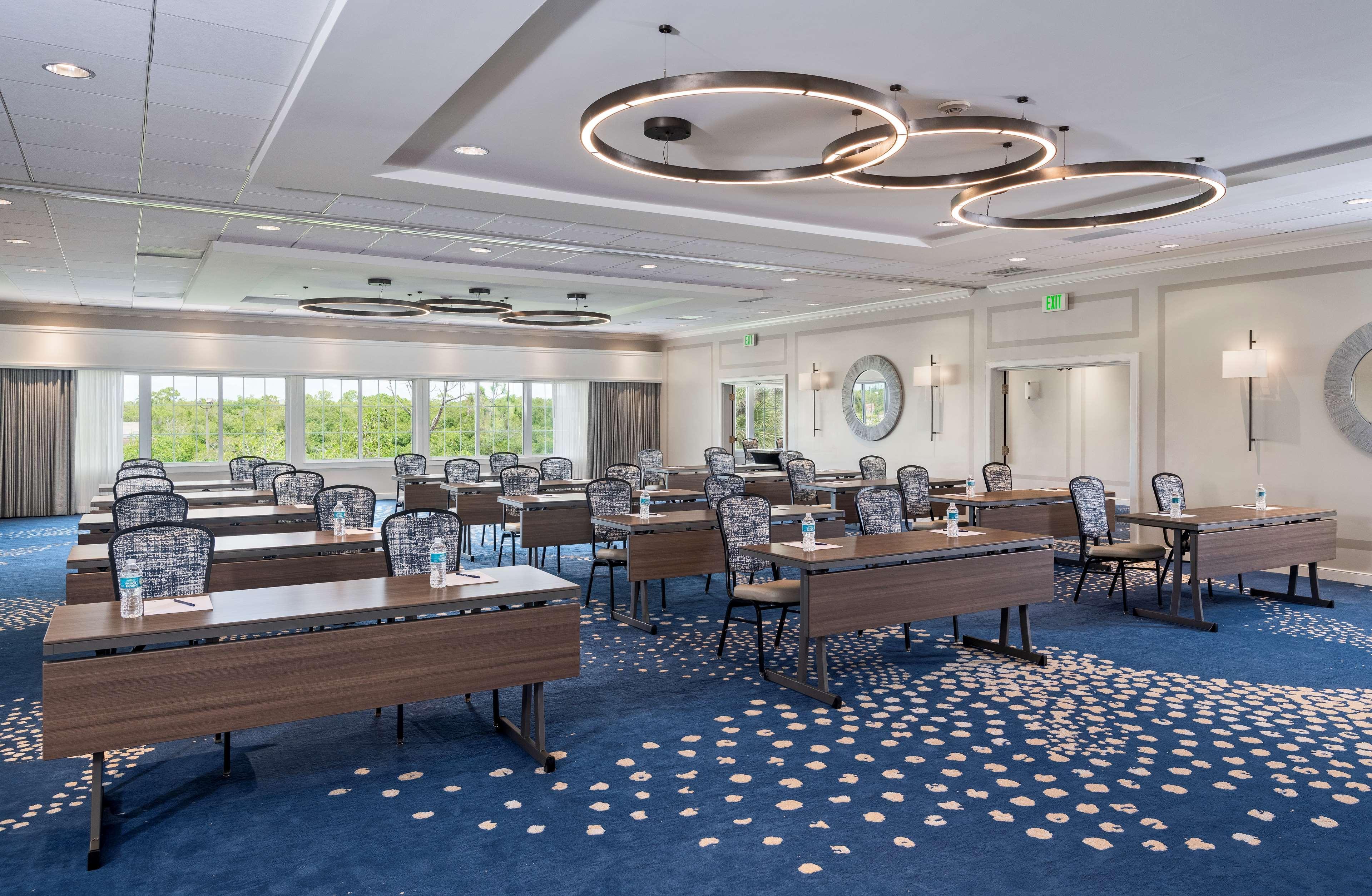 Doubletree Suites By Hilton Naples Naples Park Exteriér fotografie